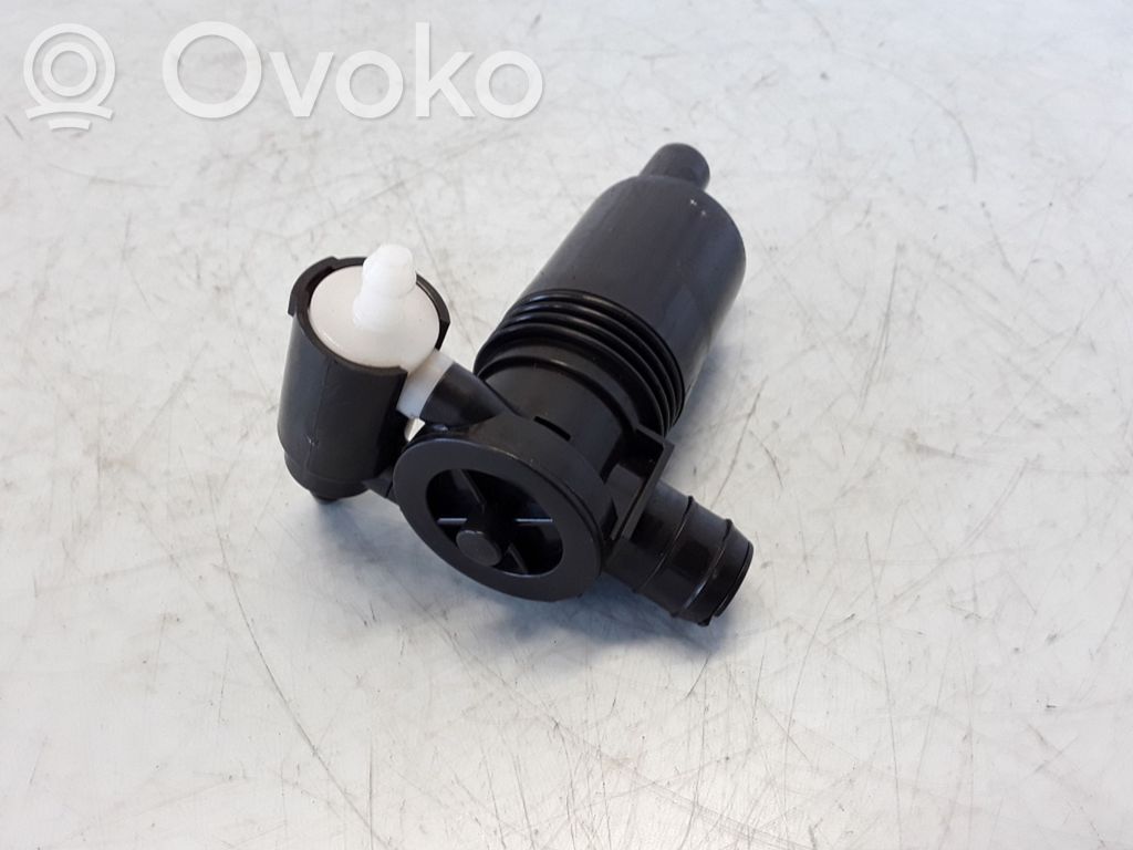 Windscreen/windshield washer pump