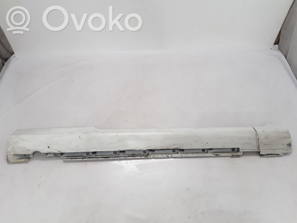 Volvo C70 Slenkstis 