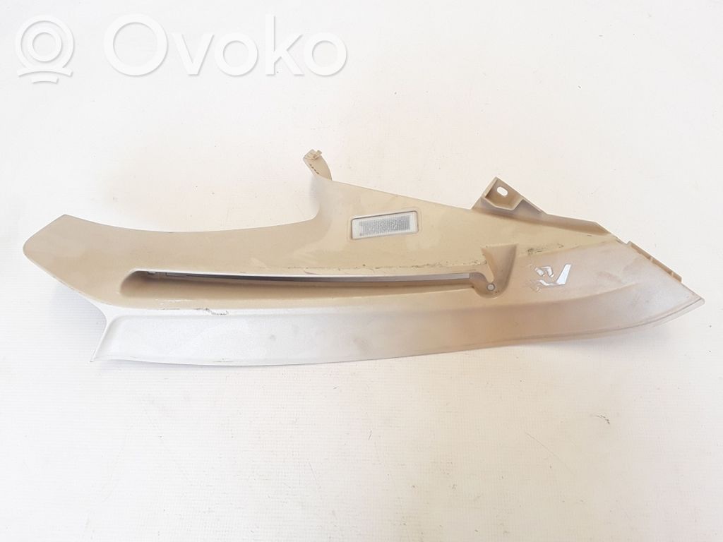 BMW 5 F10 F11 Osłona górna słupka / D 