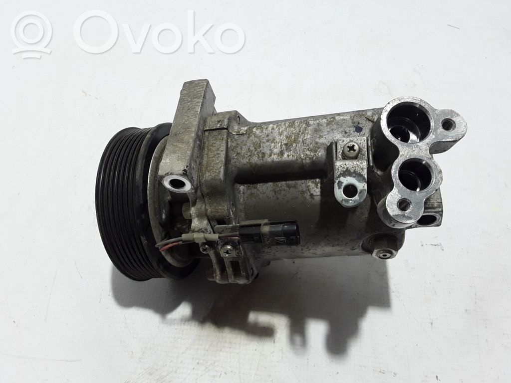 Dacia Duster Air conditioning (A/C) compressor (pump) 