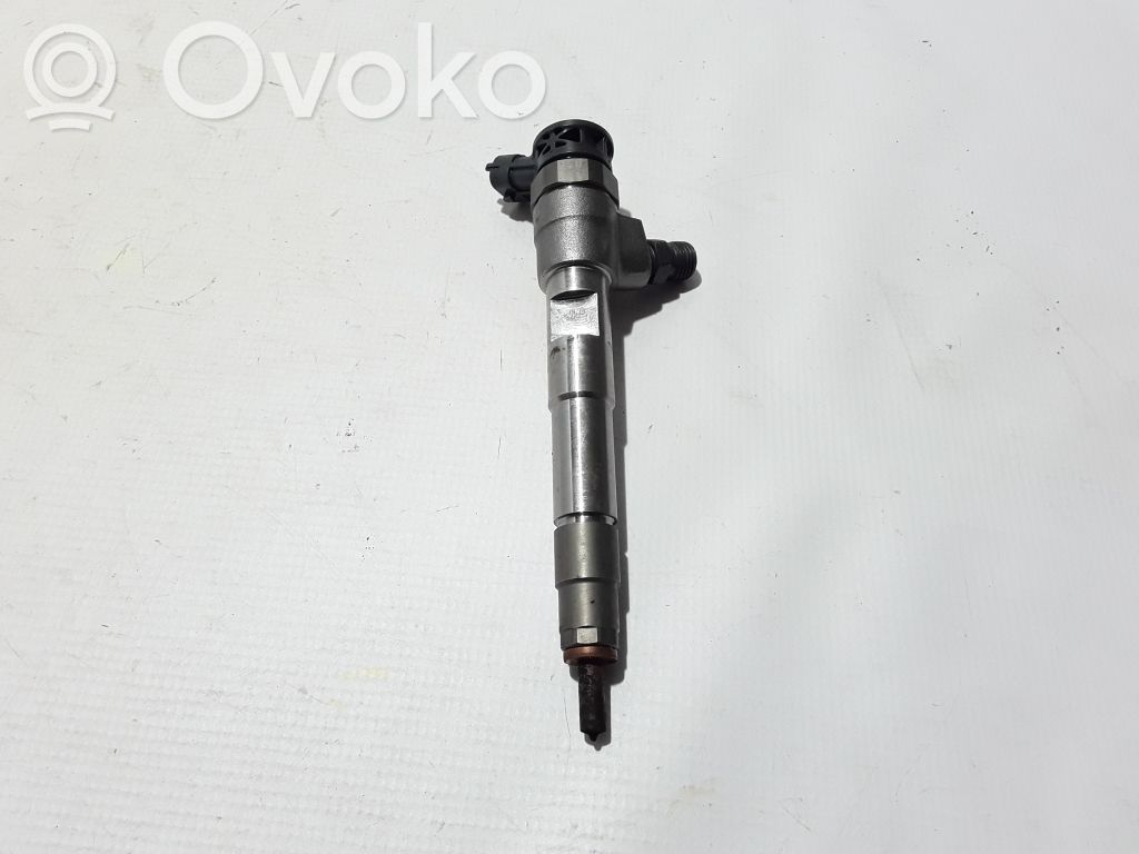Inyector de combustible   8201636333