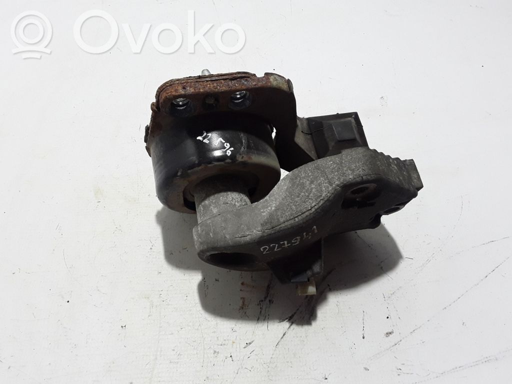 Renault Master II Engine mounting bracket 