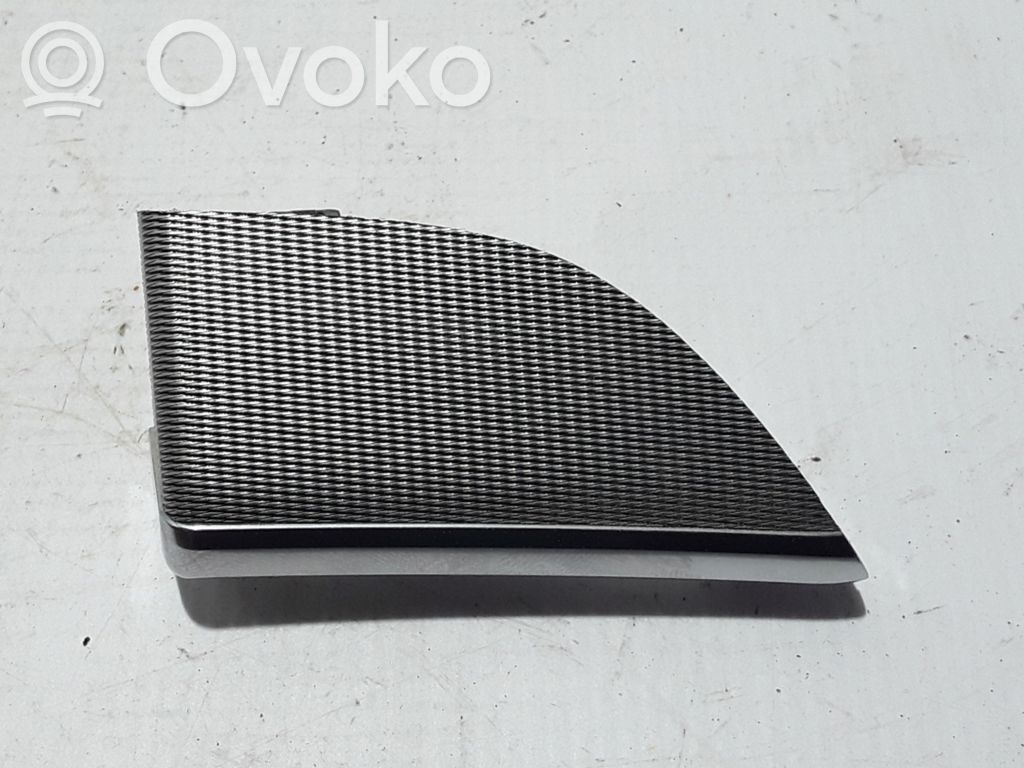 Volvo XC90 Panelės apdaila 
