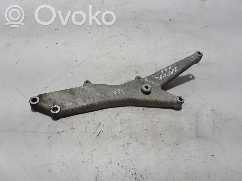 Volvo S80 other engine part 