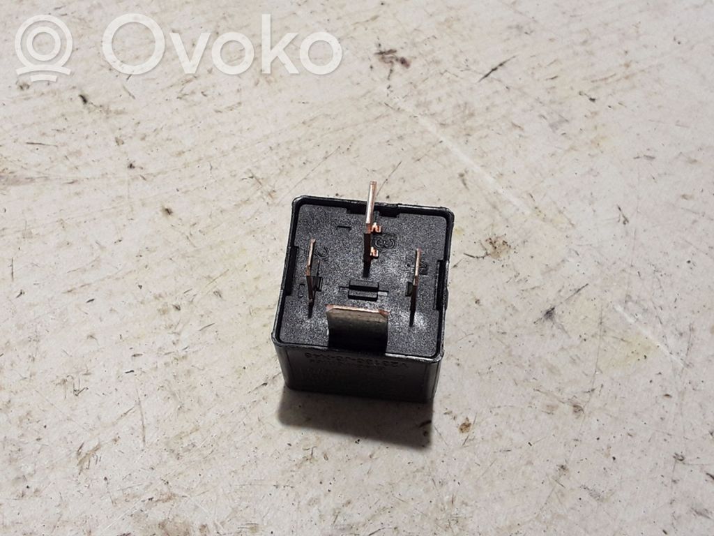 BMW 5 GT F07 Other relay 