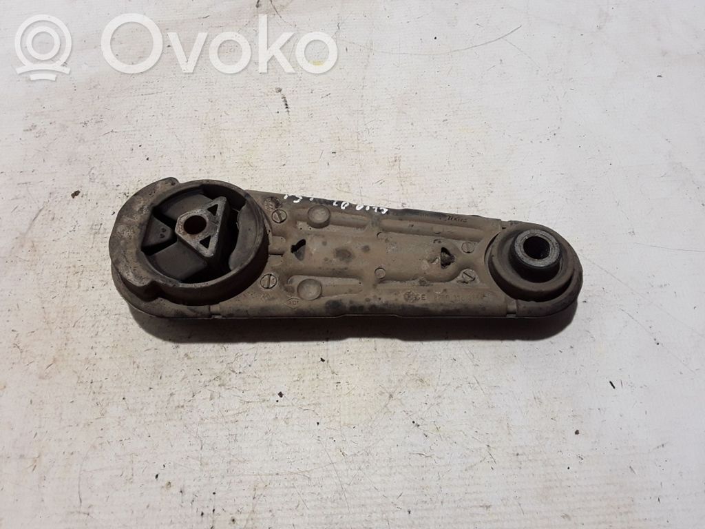 Renault Clio III Engine mount bracket 