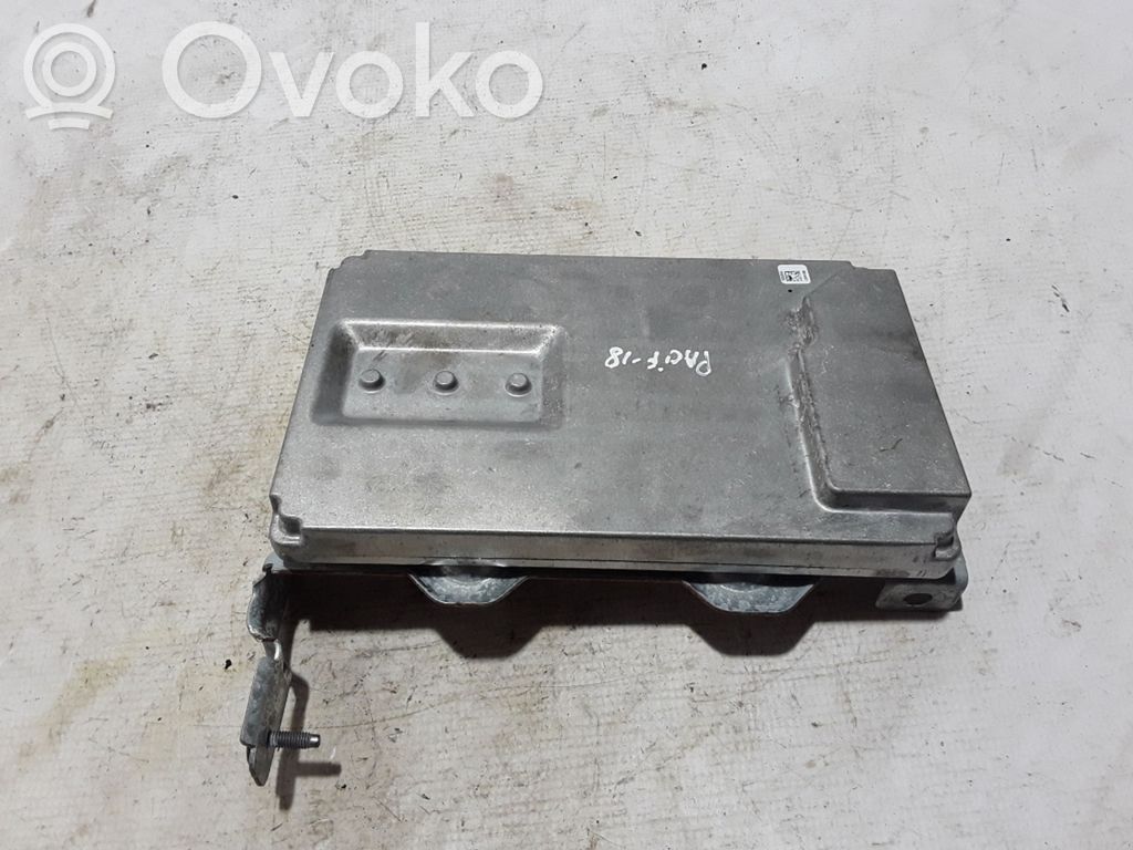 Chrysler Pacifica Sound amplifier 