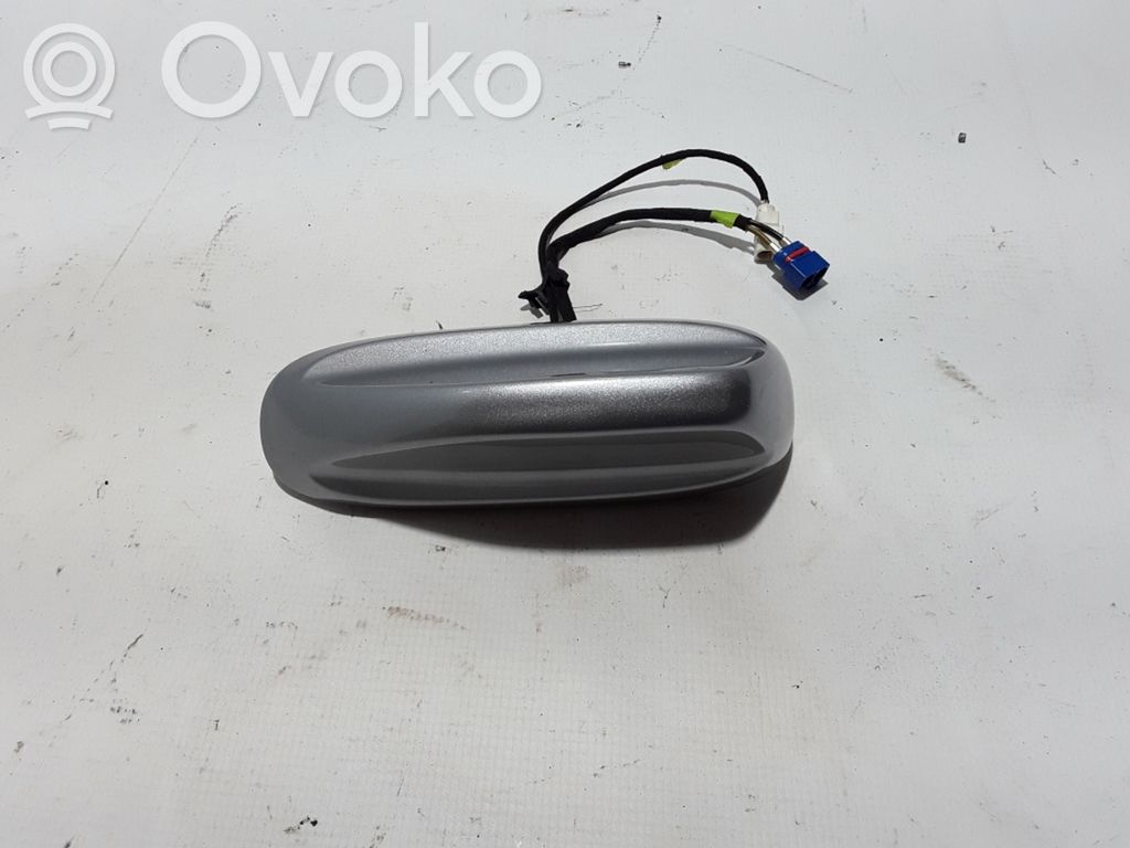 Chrysler Pacifica GPS-pystyantenni 