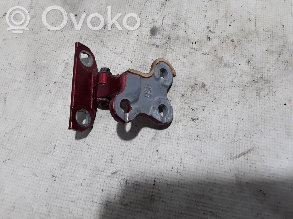 Volvo S60 Front door upper hinge 