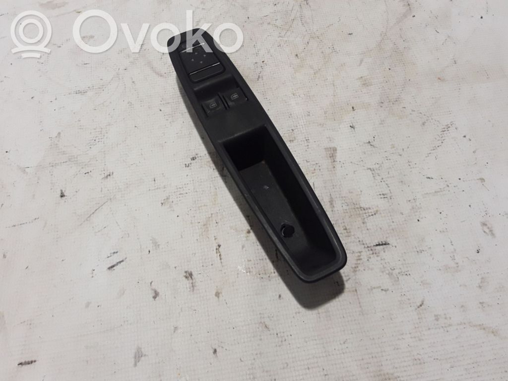 Renault Zoe Electric window control switch 