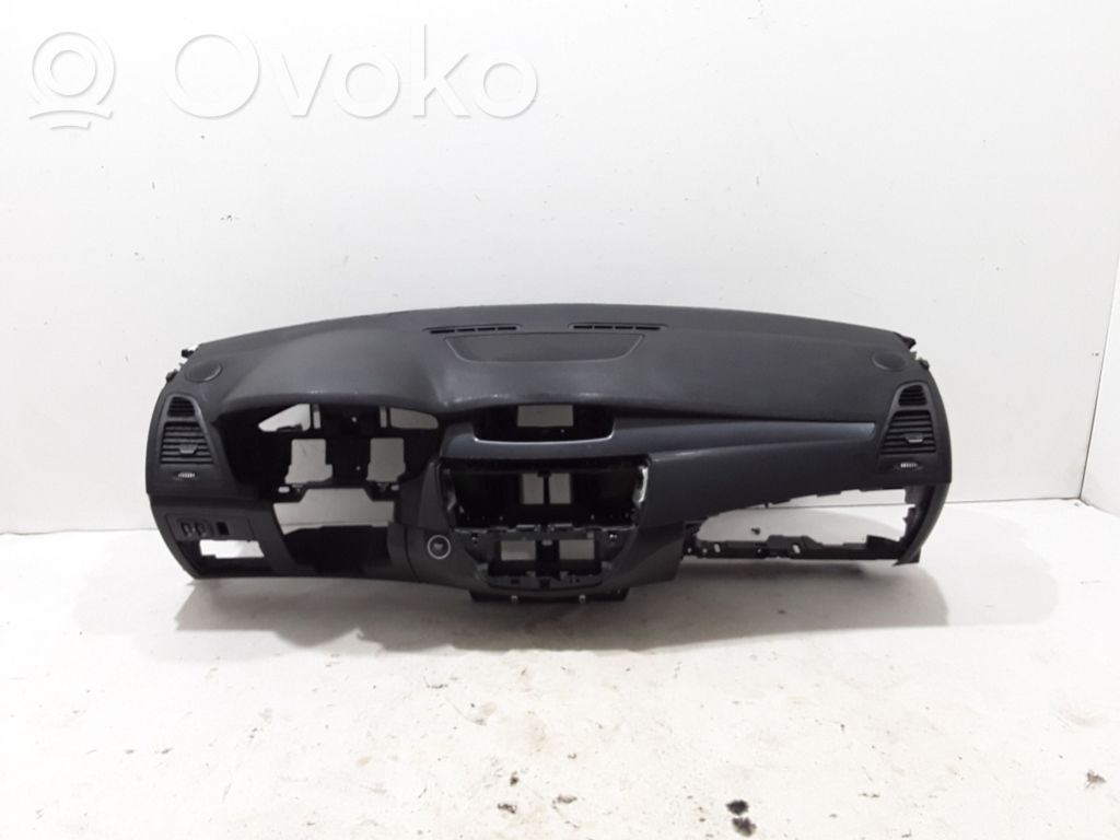 Renault Laguna III Panel de instrumentos 