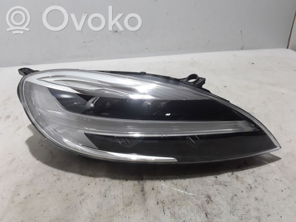 Volvo V40 Scheinwerfer 