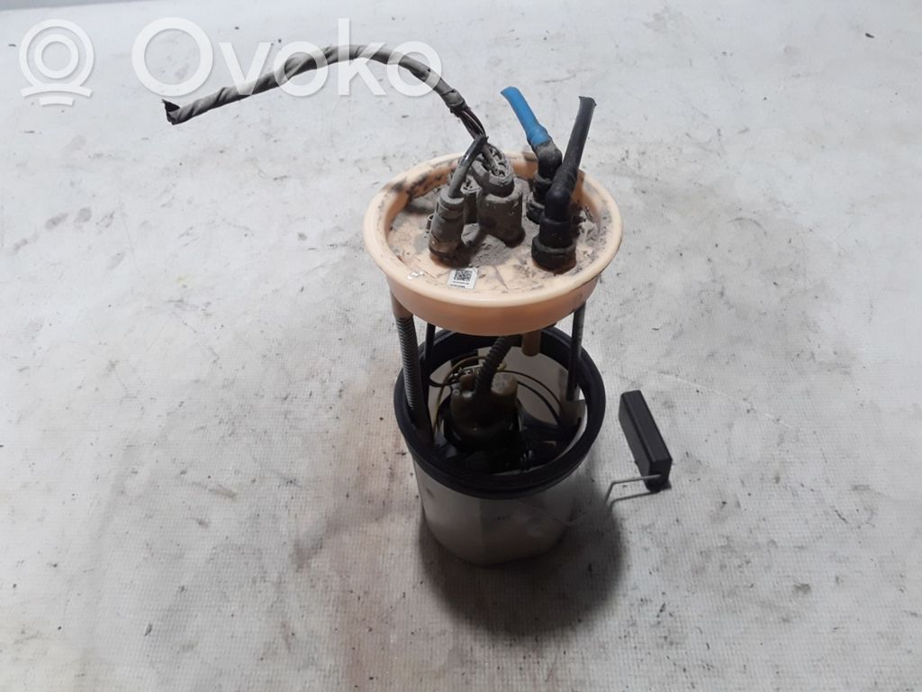 Volkswagen Caddy Pompă combustibil în rezervor 