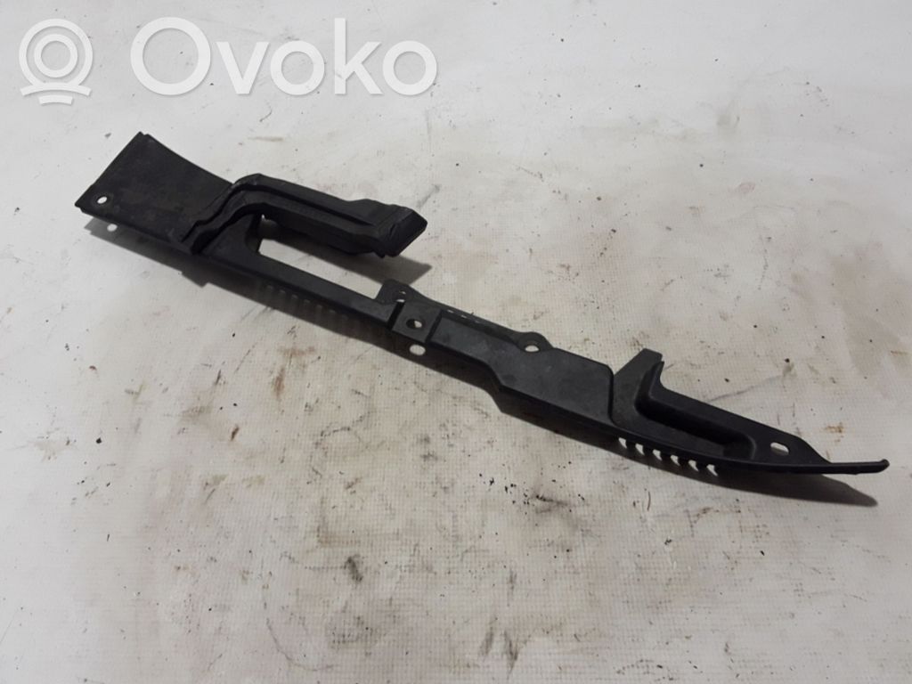 Volvo S90, V90 Rivestimento della modanatura della chiusura del vano motore/cofano