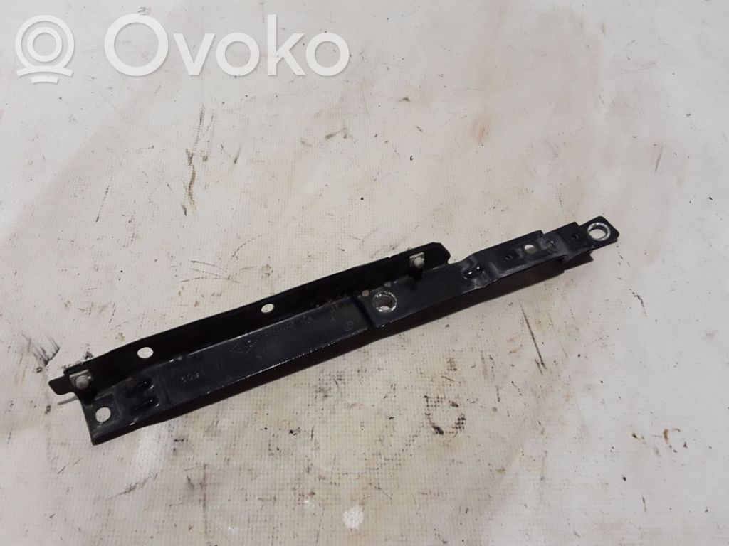 Renault Talisman Fender mounting bracket 