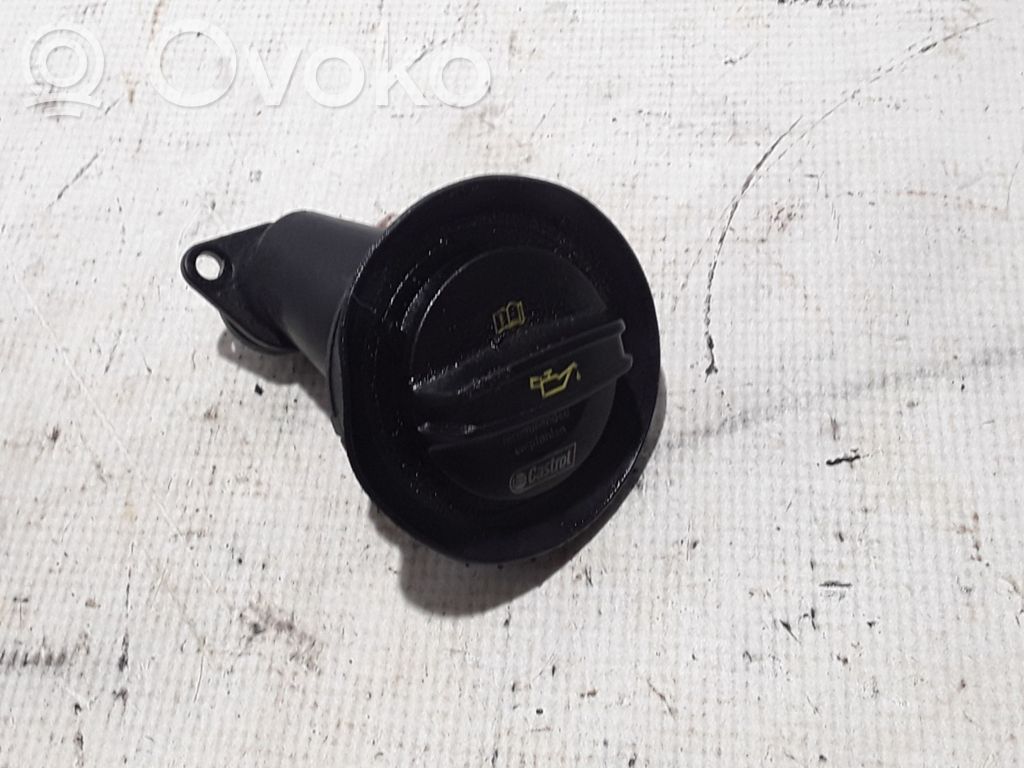 Audi A6 S6 C7 4G Öleinfüllstutzen 