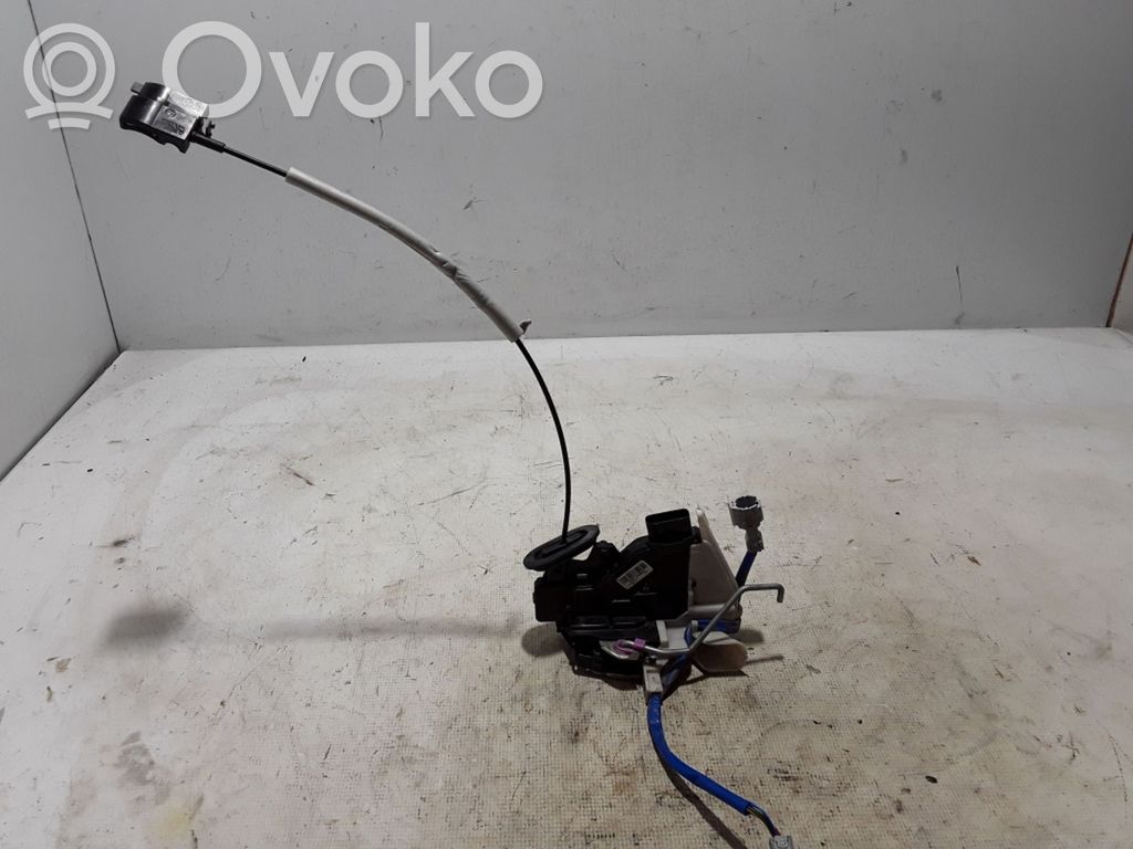 KIA Optima Priekšpusē slēdzene 