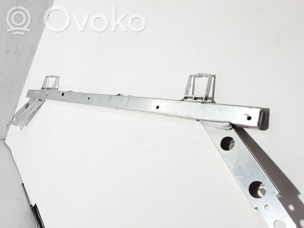 Volvo V60 Headlight/headlamp mounting bracket 