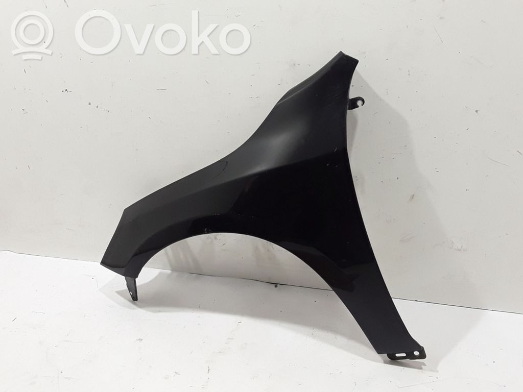 Volvo V60 Sparnas 
