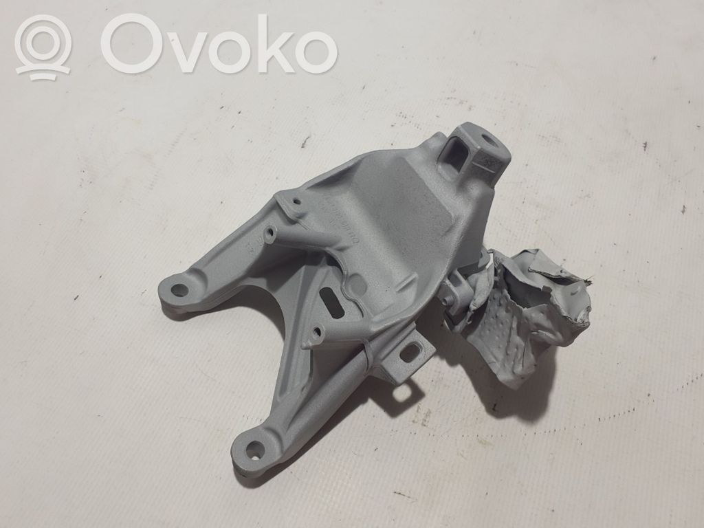 Support, suspension du moteur   4M0199308BQ