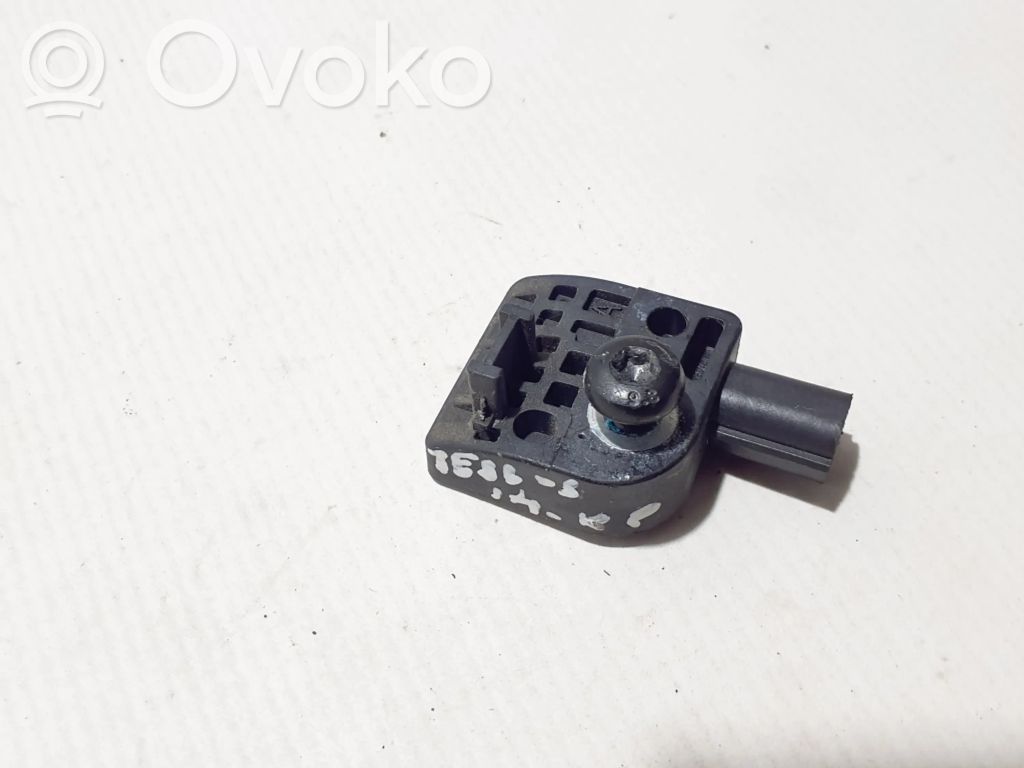 Tesla Model S Sensor impacto/accidente para activar Airbag 