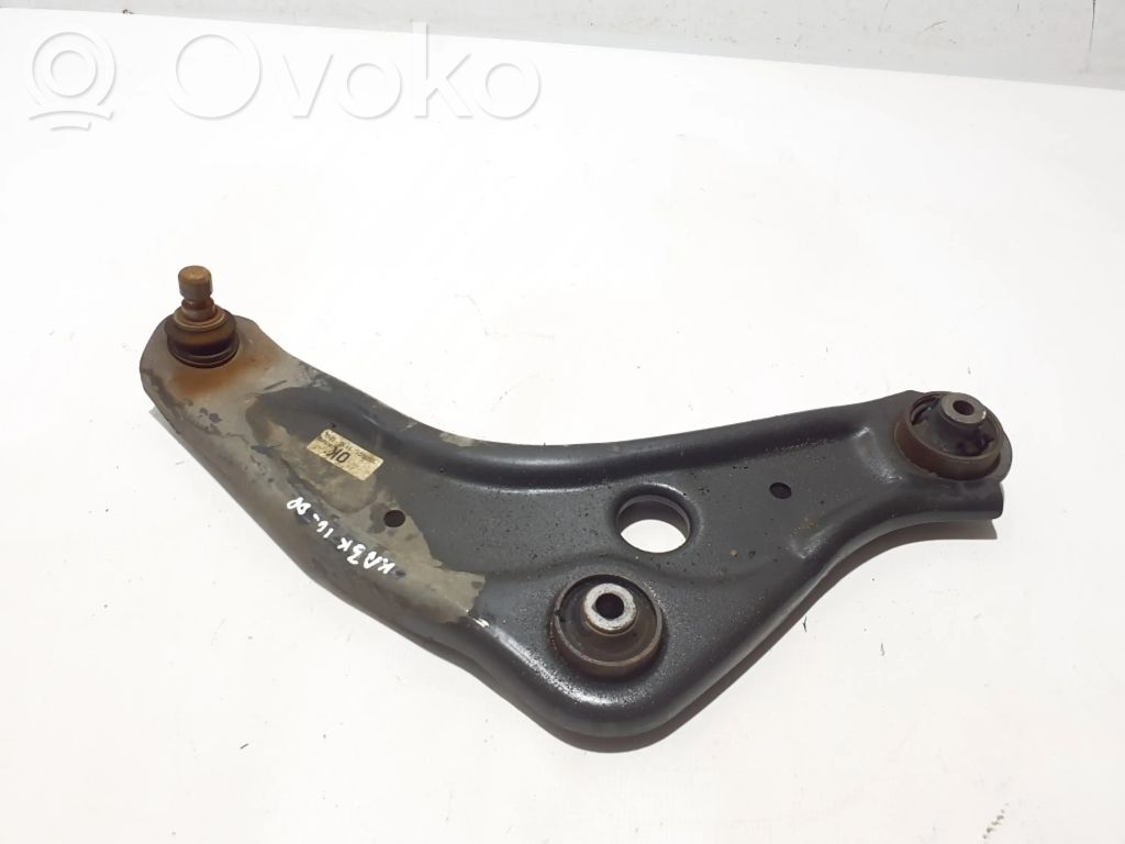 Nissan Qashqai Braccio di controllo sospensione anteriore inferiore/braccio oscillante 