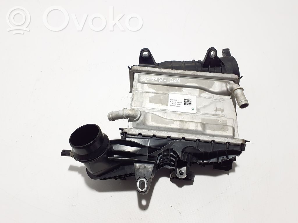 Volvo XC90 Interkūlerio radiatorius 