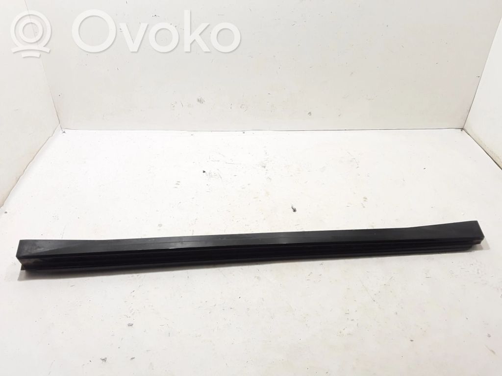 Renault Megane E-Tech Sill 