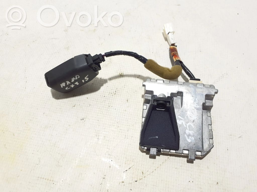 Mazda CX-3 Windshield/windscreen camera 