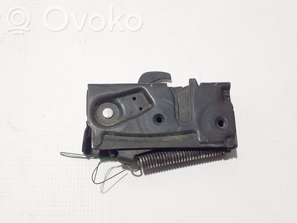 Volvo XC60 Engine bonnet (hood) release handle 