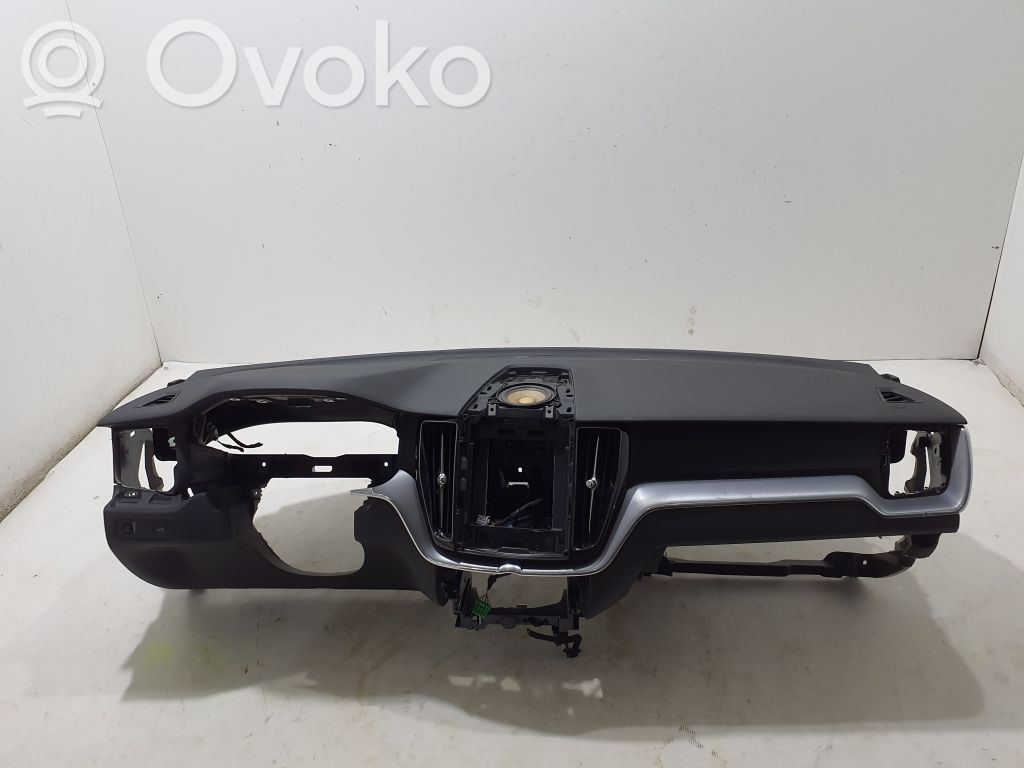 Volvo XC60 Panelė 