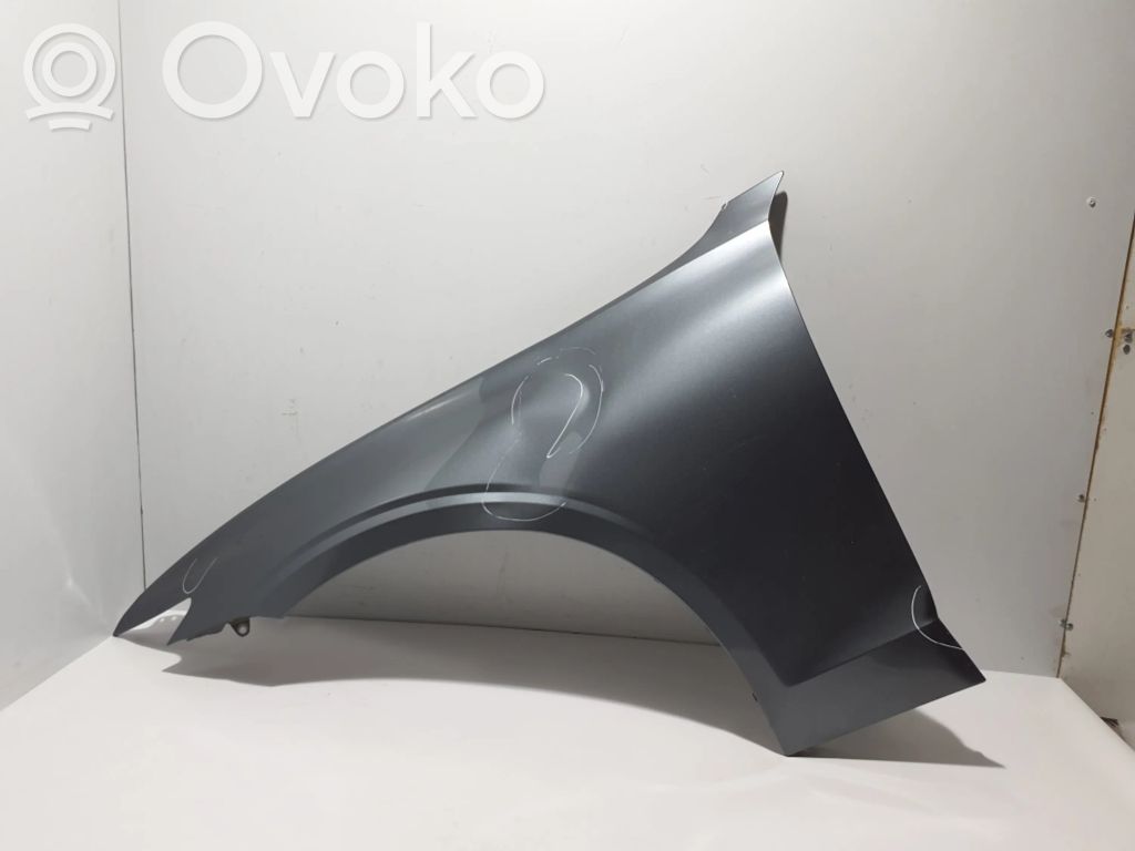 Volvo S60 Spārns 