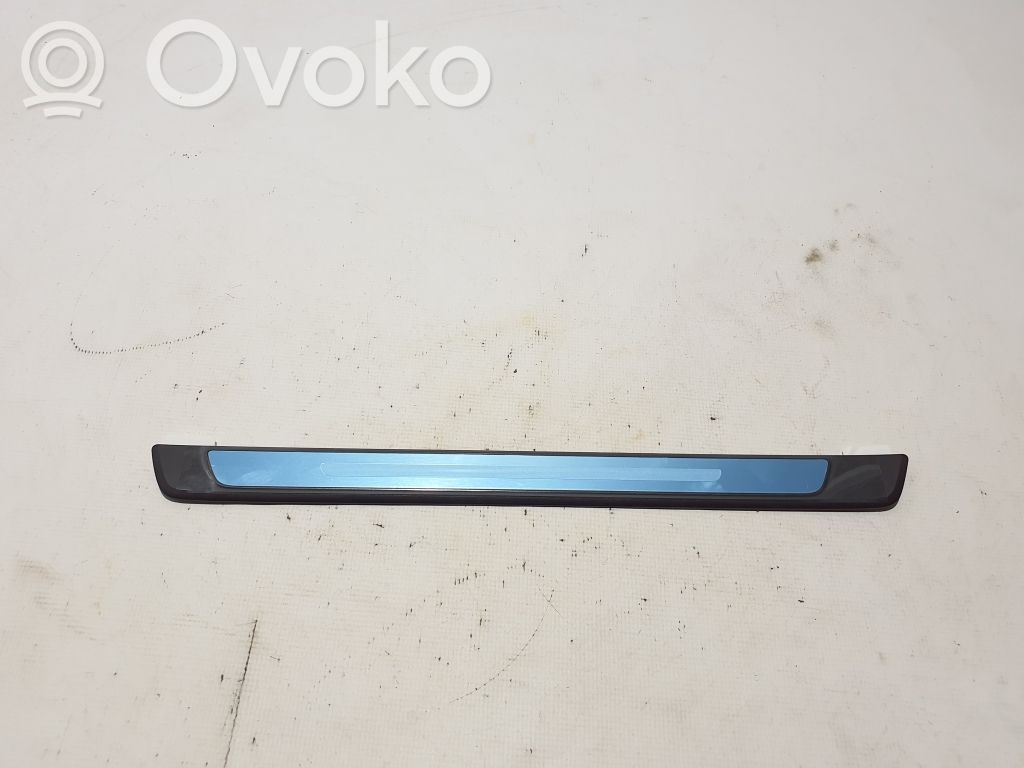 Audi e-tron Copertura del rivestimento del sottoporta anteriore