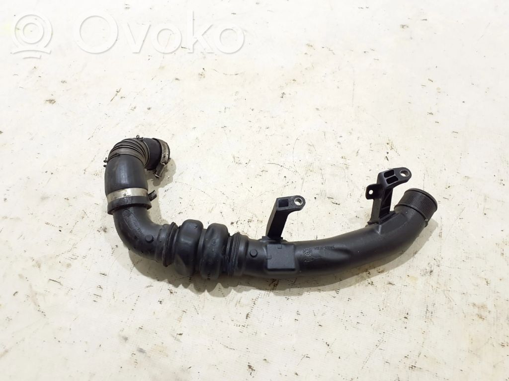 Ford Kuga II Intercooler hose/pipe 