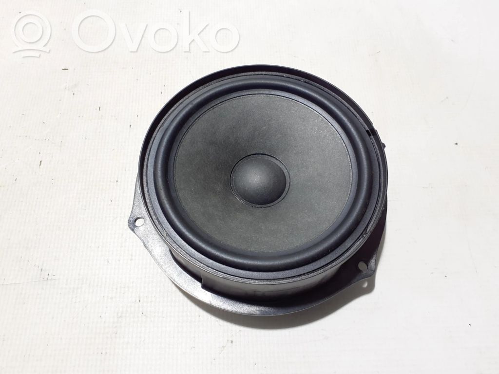 Renault Austral Front door speaker 