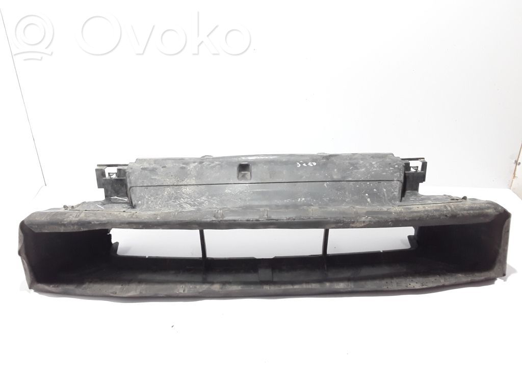 Renault Trafic III (X82) Intercooler air channel guide 