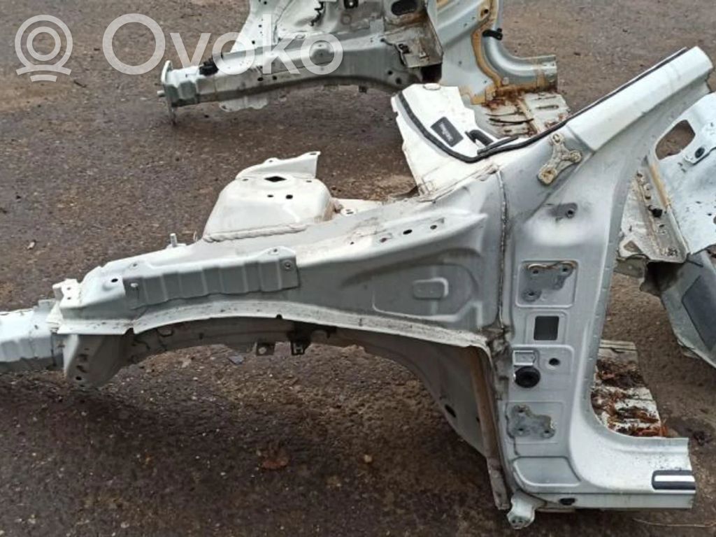 Volvo V60 Ćwiartka przednia 