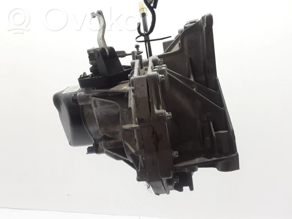 Renault Clio III Cutie viteze manuală cu 5 trepte 