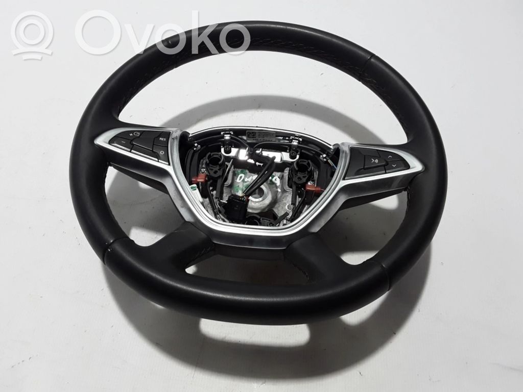 Dacia Duster II Ohjauspyörä 