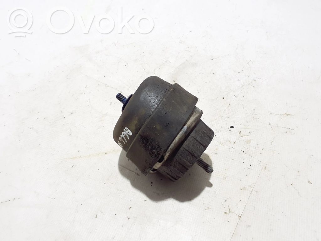 Engine mount bracket   4F0199382H
