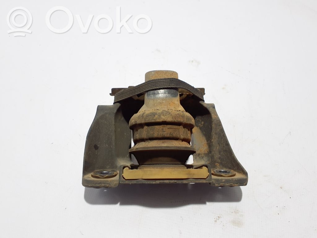 Volvo XC90 Suport tampon motor