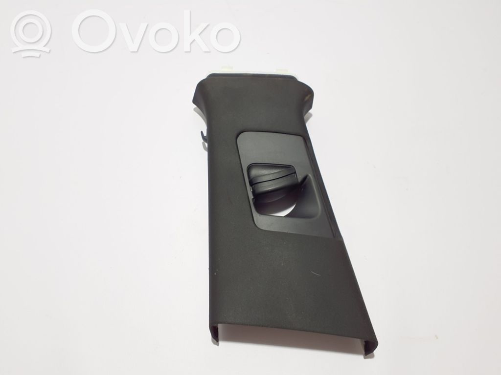 Porsche Macan (95B) (B) pillar trim (top) 
