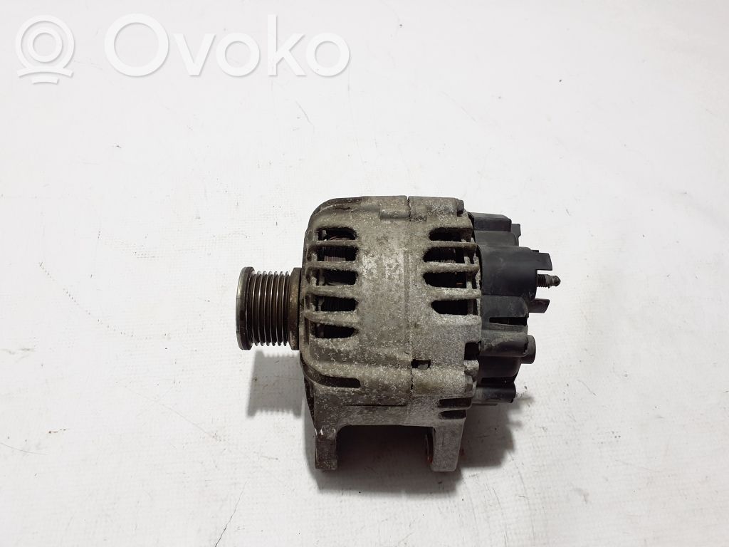 Renault Megane III Generator/alternator 