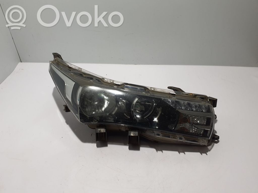 Toyota Corolla E160 E170 Scheinwerfer 
