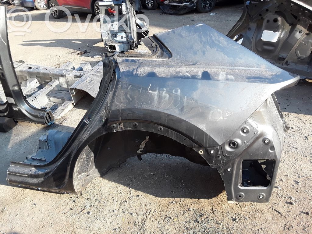 Audi Q8 Panel lateral trasero 
