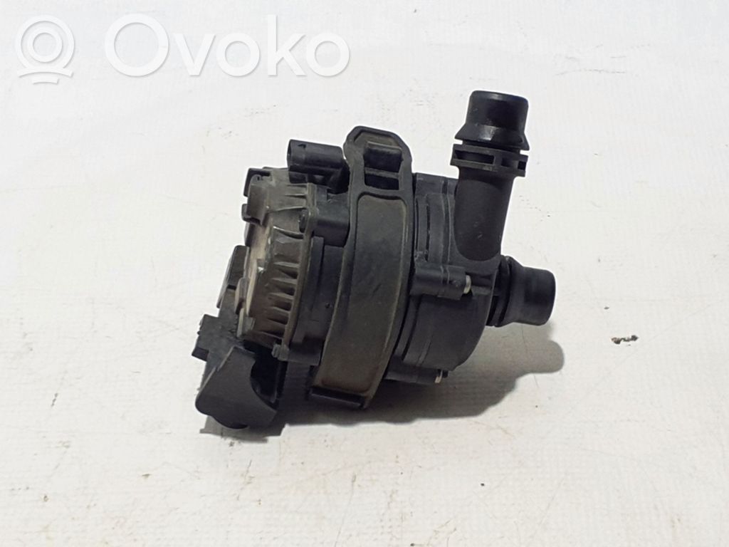 BMW 5 G30 G31 G38 Elektriskais cirkulācijas sūknītis 