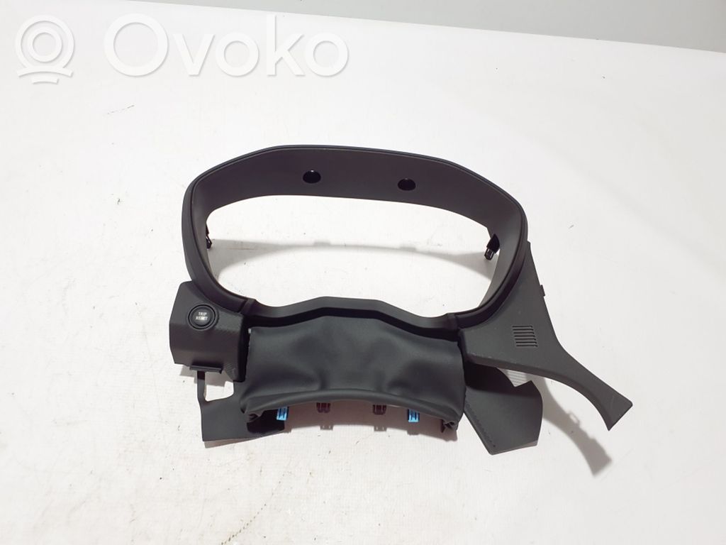 Subaru Forester SK Moldura del panel