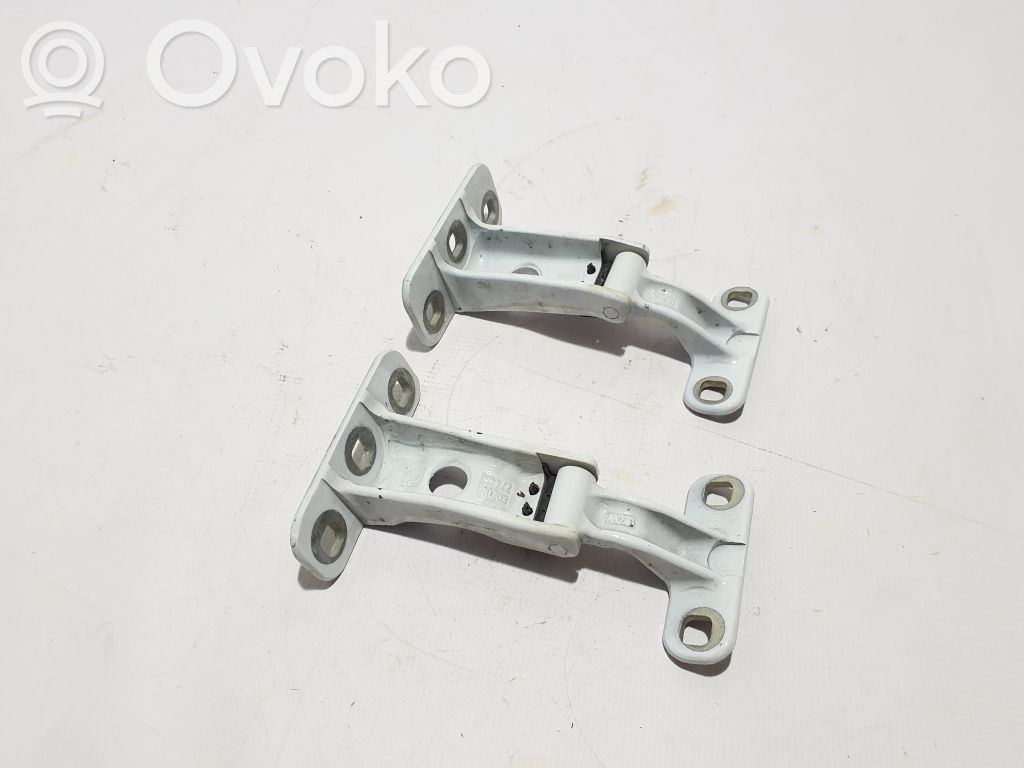 Renault Kangoo III Loading door upper hinge 