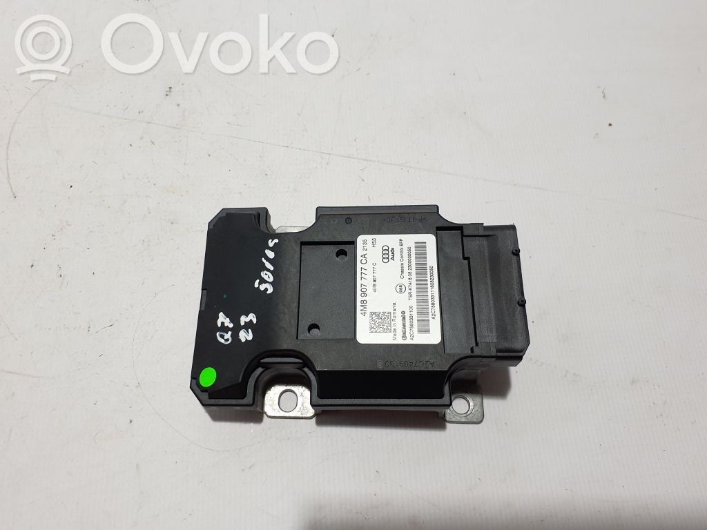 Audi Q7 4M Module de contrôle airbag 