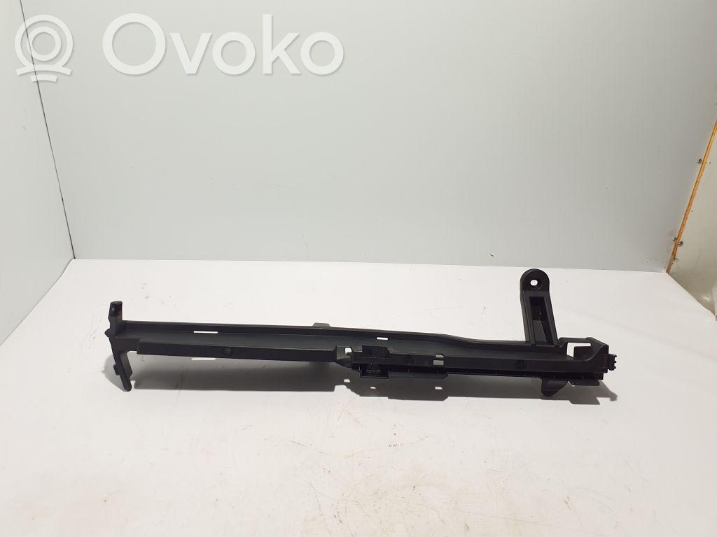 Volvo XC40 Inne elementy wykończenia bagażnika 
